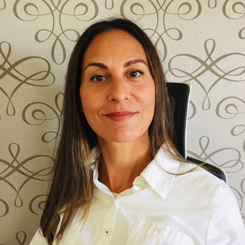 https://cavourpartners.com/wp-content/uploads/2025/08/alina.png